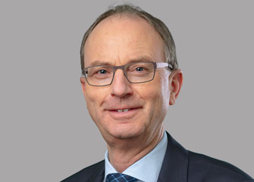 Roland Stüdle, Direttore, responsabile delle imposte di Lucerna