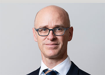 Björn Maag, Legal advice