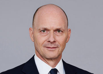 Dr. Jürg Glesti, Head of M&A Switzerland, Partner 