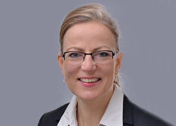 Melanie Schiesser, Rechtsberatung